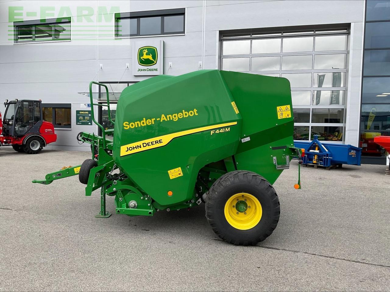 John Deere F 441 M Rundballenpresse - Сламопреса за квадратни бали: снимка 2 John Deere F 441 M Rundballenpresse - Сламопреса за квадратни бали: снимка 2