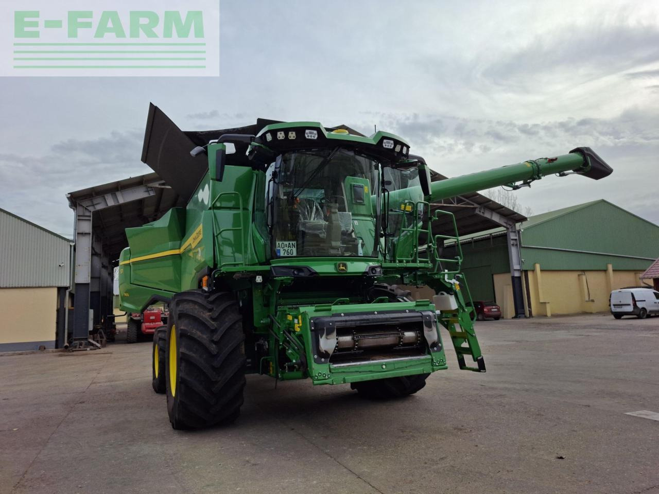 John Deere S 7 900 - Зърнокомбайн: снимка 1 John Deere S 7 900 - Зърнокомбайн: снимка 1