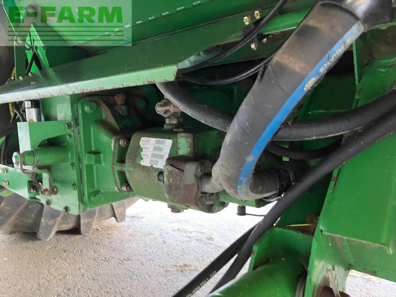 Зърнокомбайн John Deere T560HM: снимка 37 Зърнокомбайн John Deere T560HM: снимка 37