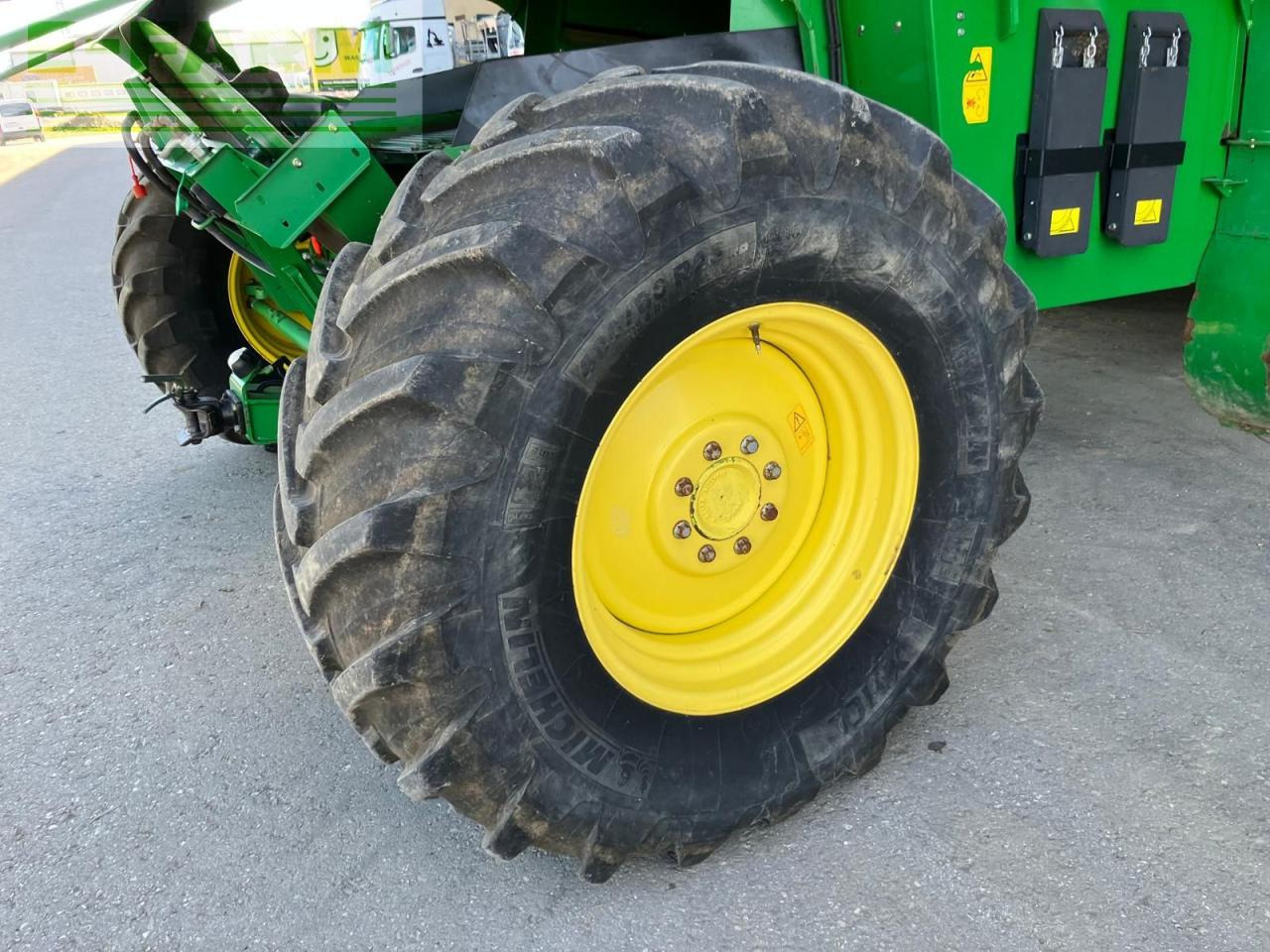 Зърнокомбайн John Deere T560HM: снимка 40 Зърнокомбайн John Deere T560HM: снимка 40