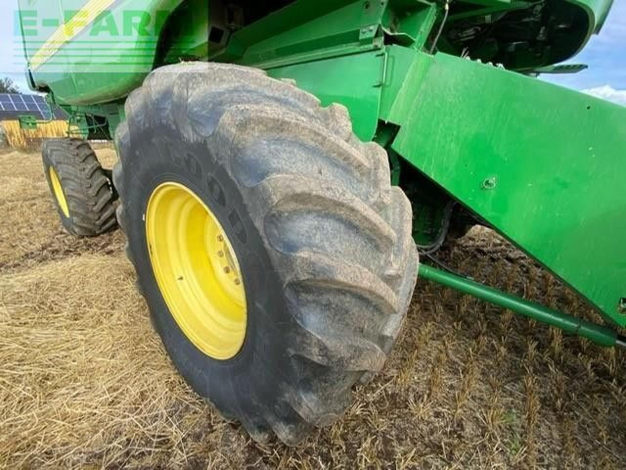 Зърнокомбайн John Deere T670 4WD: снимка 6