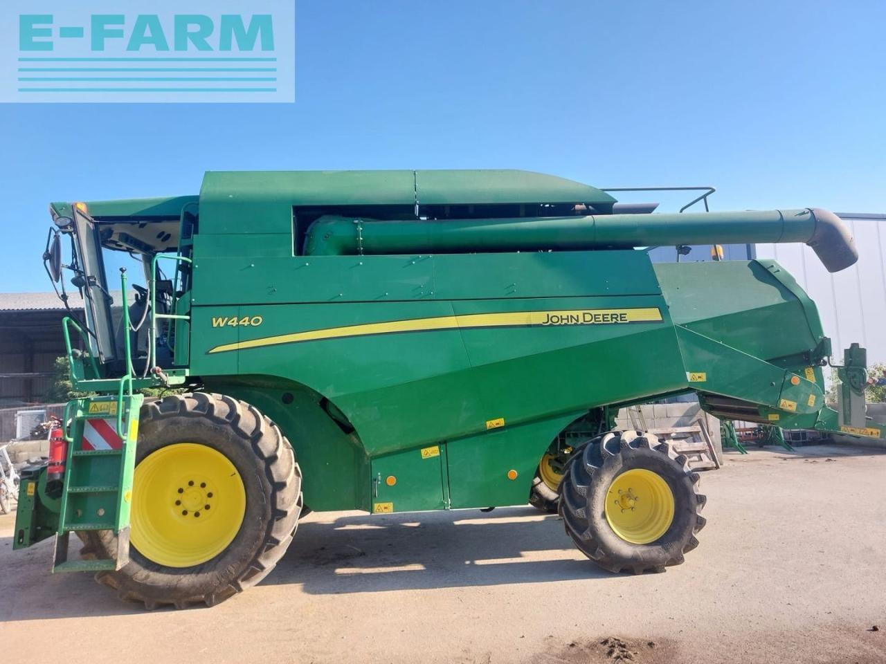 John Deere W440 - Зърнокомбайн: снимка 5 John Deere W440 - Зърнокомбайн: снимка 5