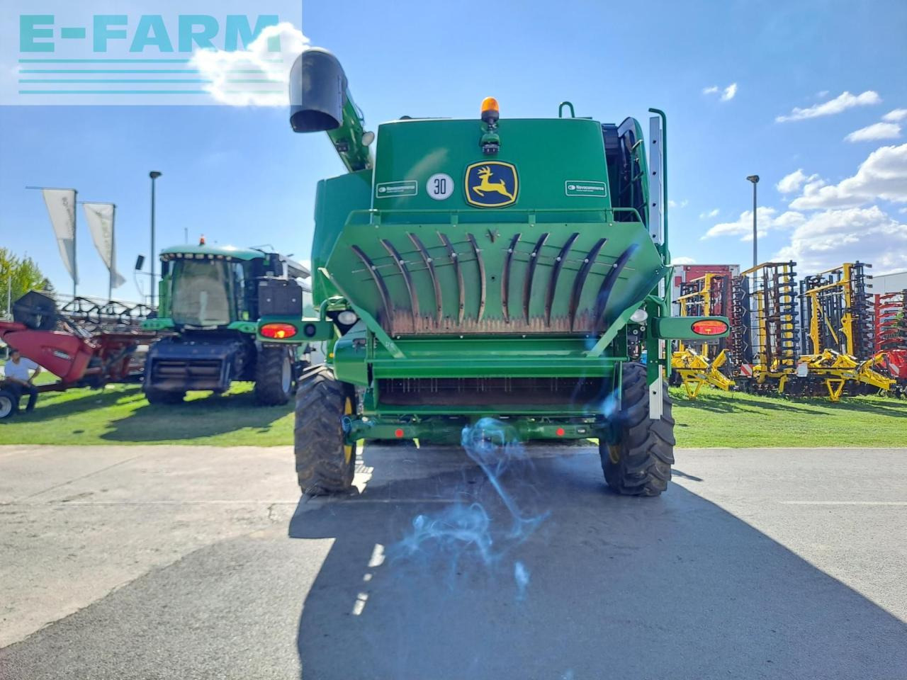 John Deere W650 - Зърнокомбайн: снимка 5 John Deere W650 - Зърнокомбайн: снимка 5