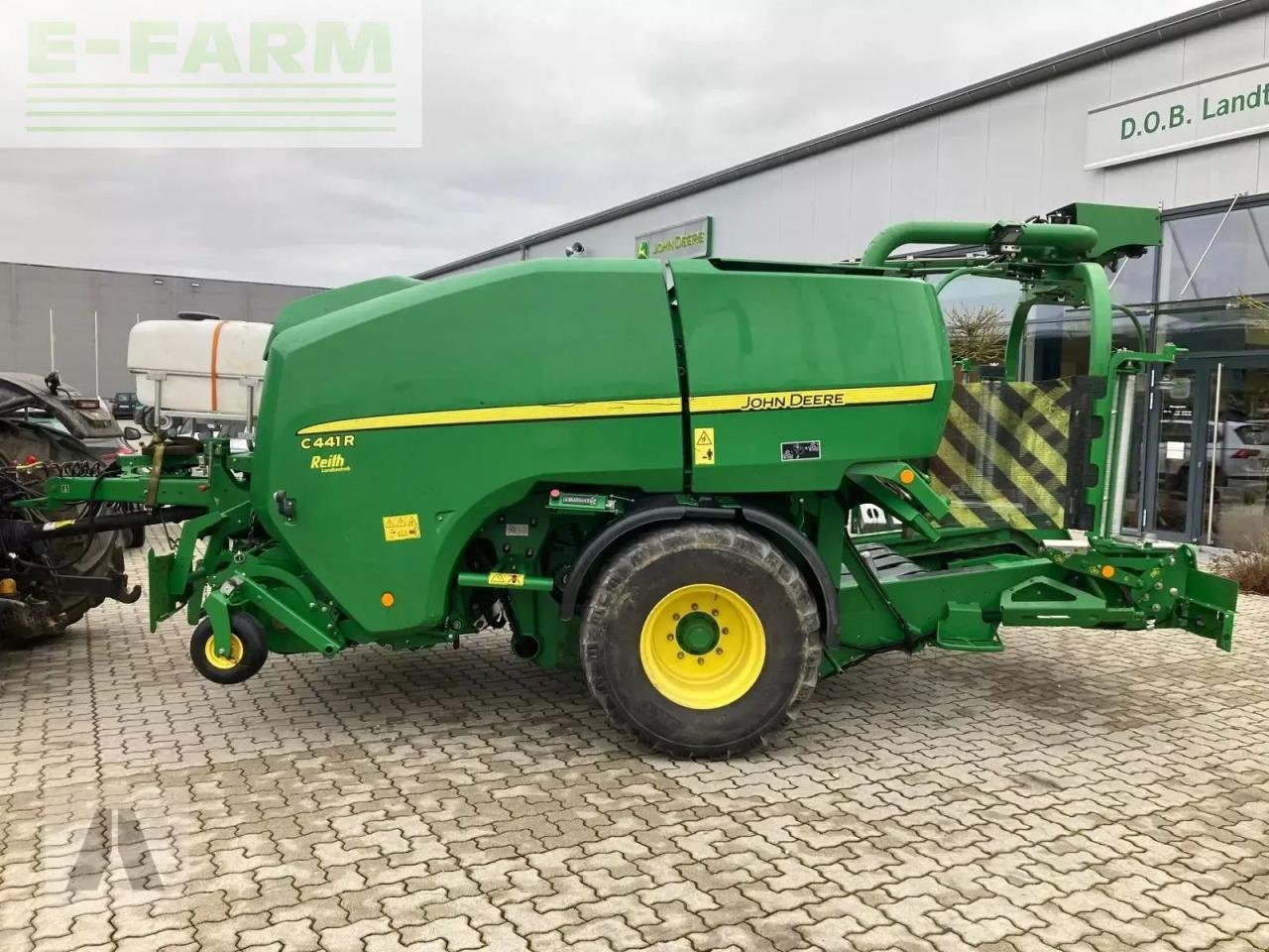 John Deere c441 r - Сламопреса за квадратни бали: снимка 3 John Deere c441 r - Сламопреса за квадратни бали: снимка 3