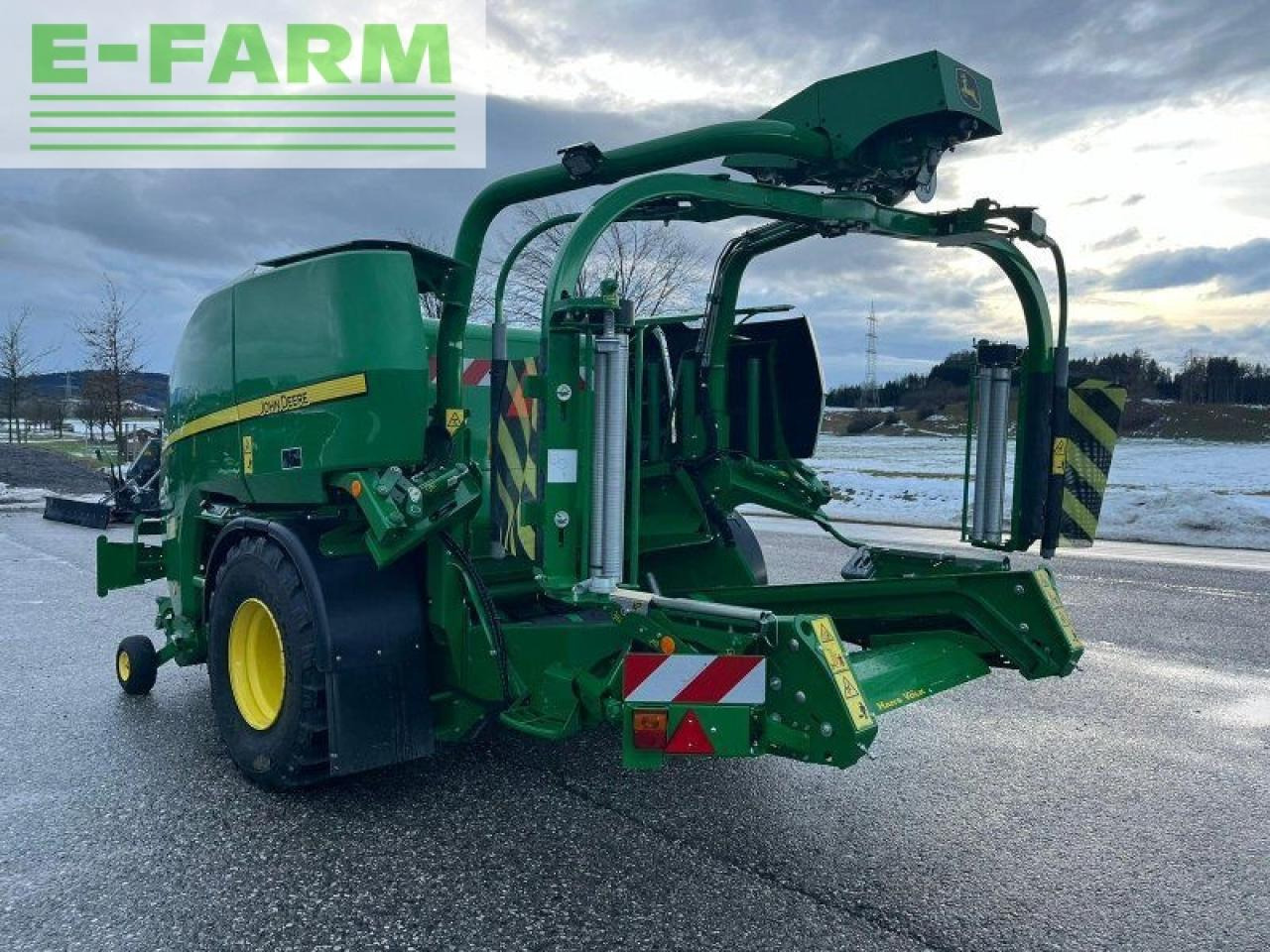 John Deere c441r - Сламопреса за квадратни бали: снимка 4 John Deere c441r - Сламопреса за квадратни бали: снимка 4