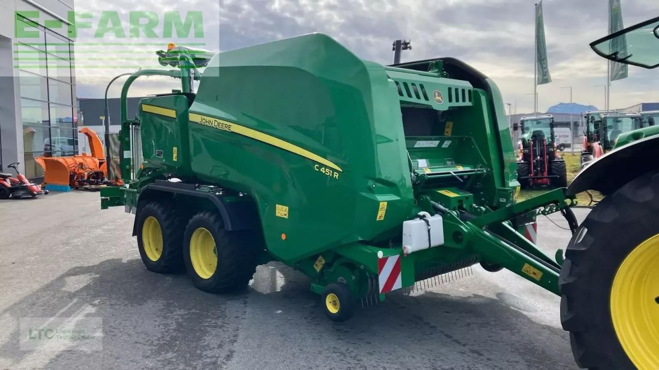 John Deere c451r - Сламопреса за квадратни бали: снимка 2 John Deere c451r - Сламопреса за квадратни бали: снимка 2