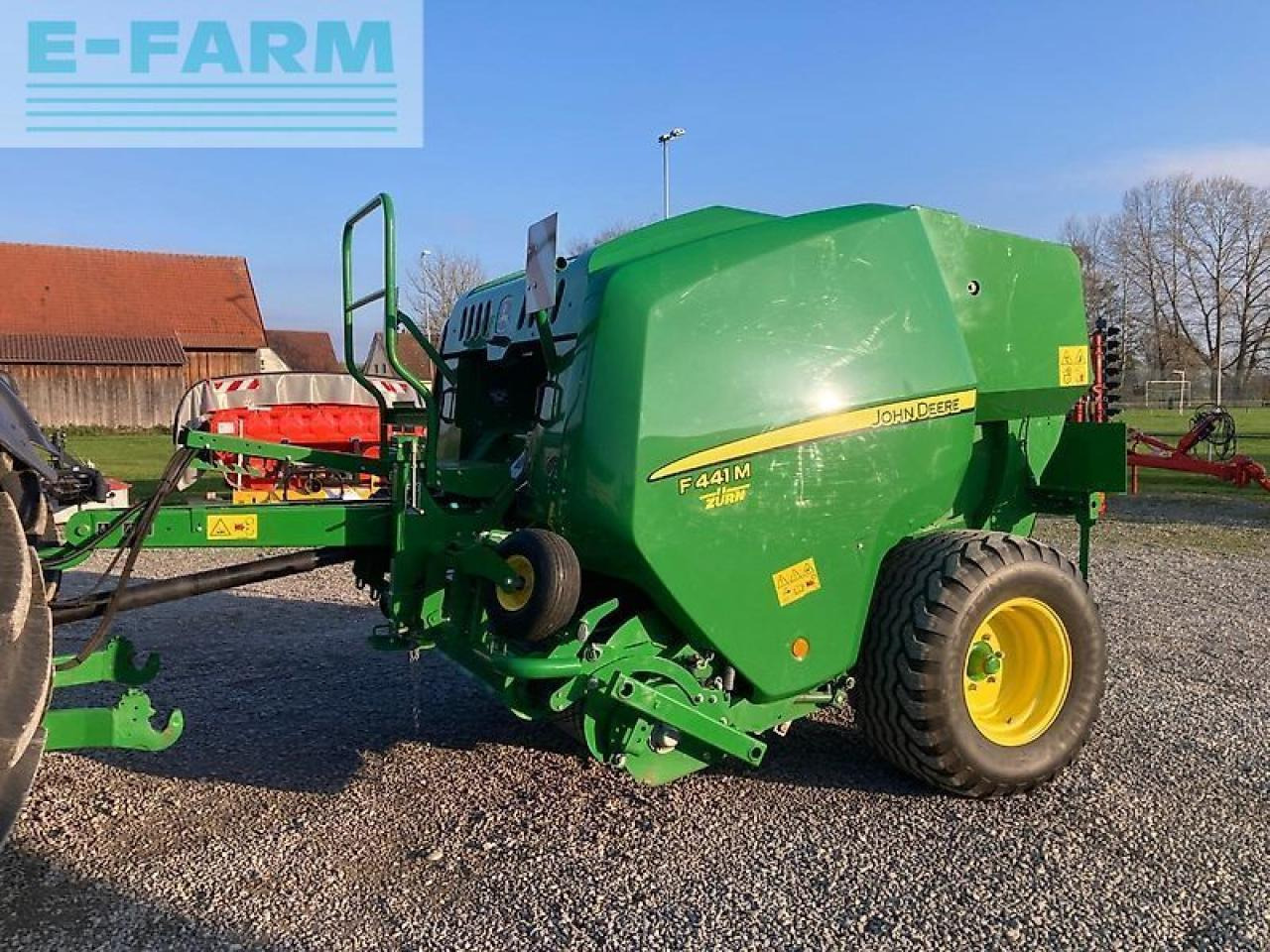 John Deere f441 n mc - Сламопреса за квадратни бали: снимка 2 John Deere f441 n mc - Сламопреса за квадратни бали: снимка 2