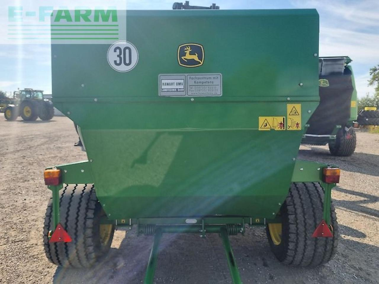 John Deere f441m - Сламопреса за квадратни бали: снимка 4 John Deere f441m - Сламопреса за квадратни бали: снимка 4
