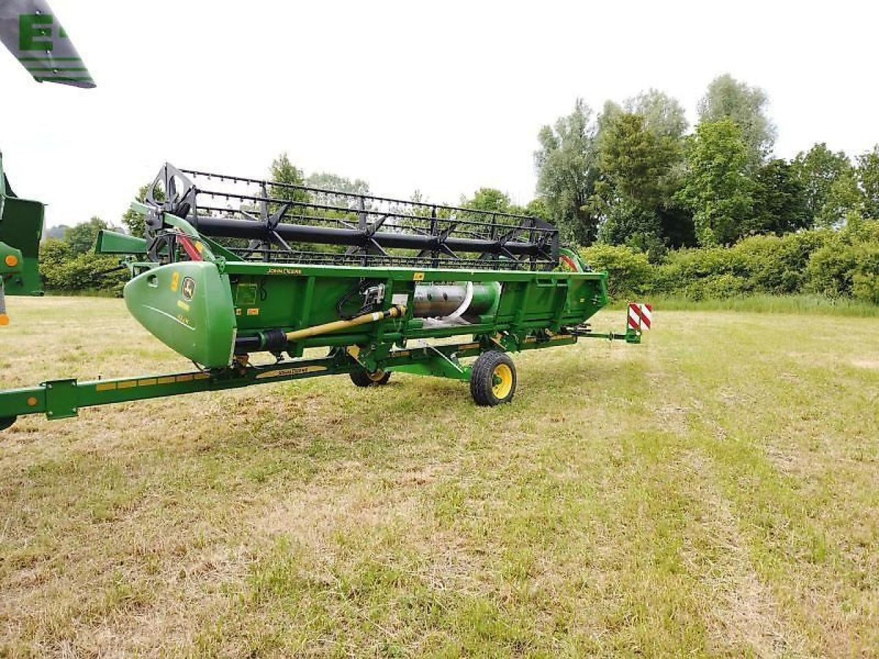 John Deere mähdrescher t 550 i - Зърнокомбайн: снимка 5 John Deere mähdrescher t 550 i - Зърнокомбайн: снимка 5