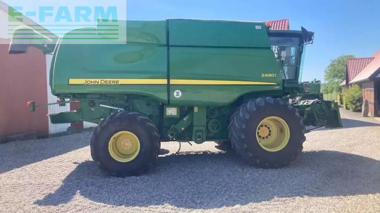 John Deere s690i - Зърнокомбайн: снимка 3 John Deere s690i - Зърнокомбайн: снимка 3