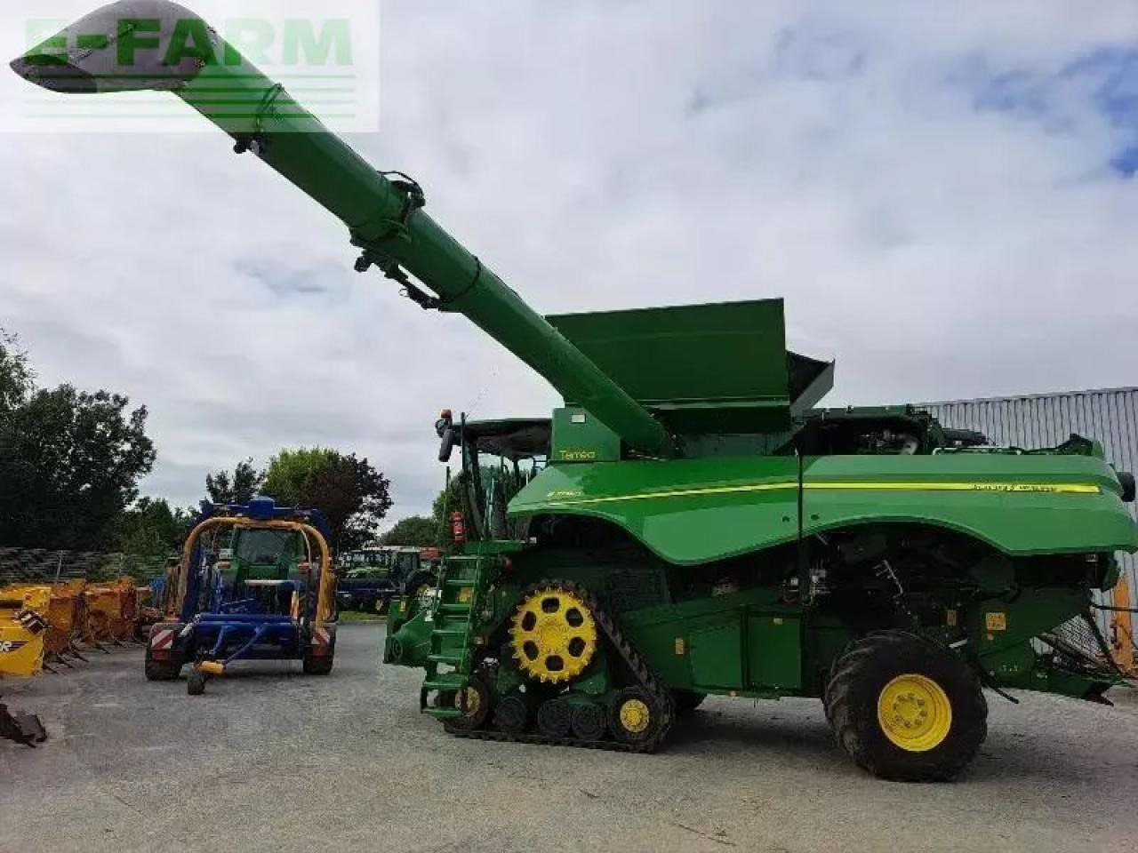 John Deere s780 - Зърнокомбайн: снимка 3 John Deere s780 - Зърнокомбайн: снимка 3