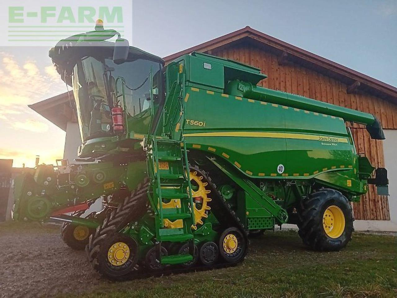 John Deere t 560 i - Зърнокомбайн: снимка 3 John Deere t 560 i - Зърнокомбайн: снимка 3