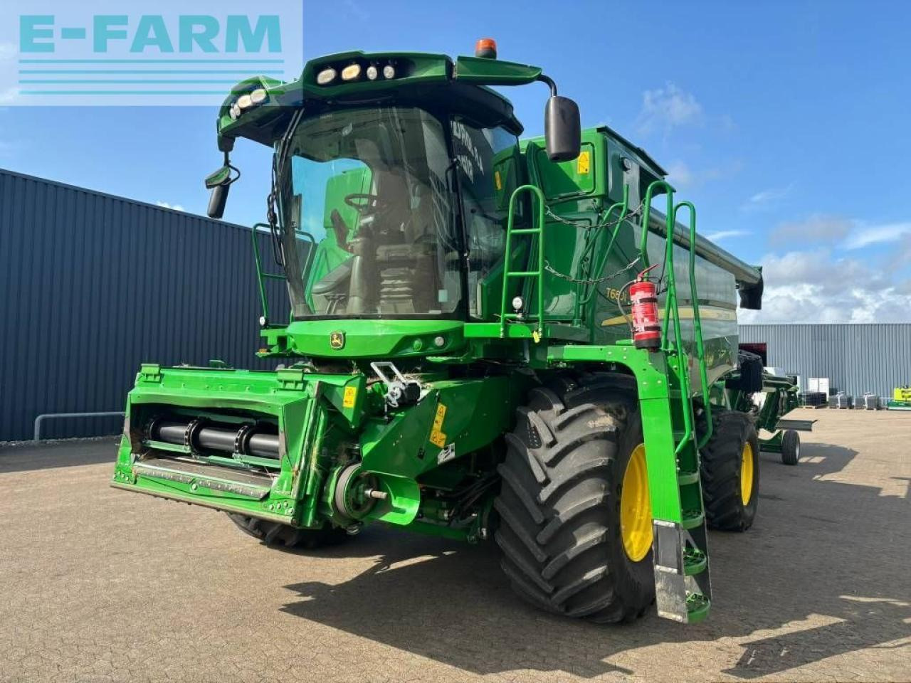 John Deere t 660 i 4wd - Зърнокомбайн: снимка 3 John Deere t 660 i 4wd - Зърнокомбайн: снимка 3