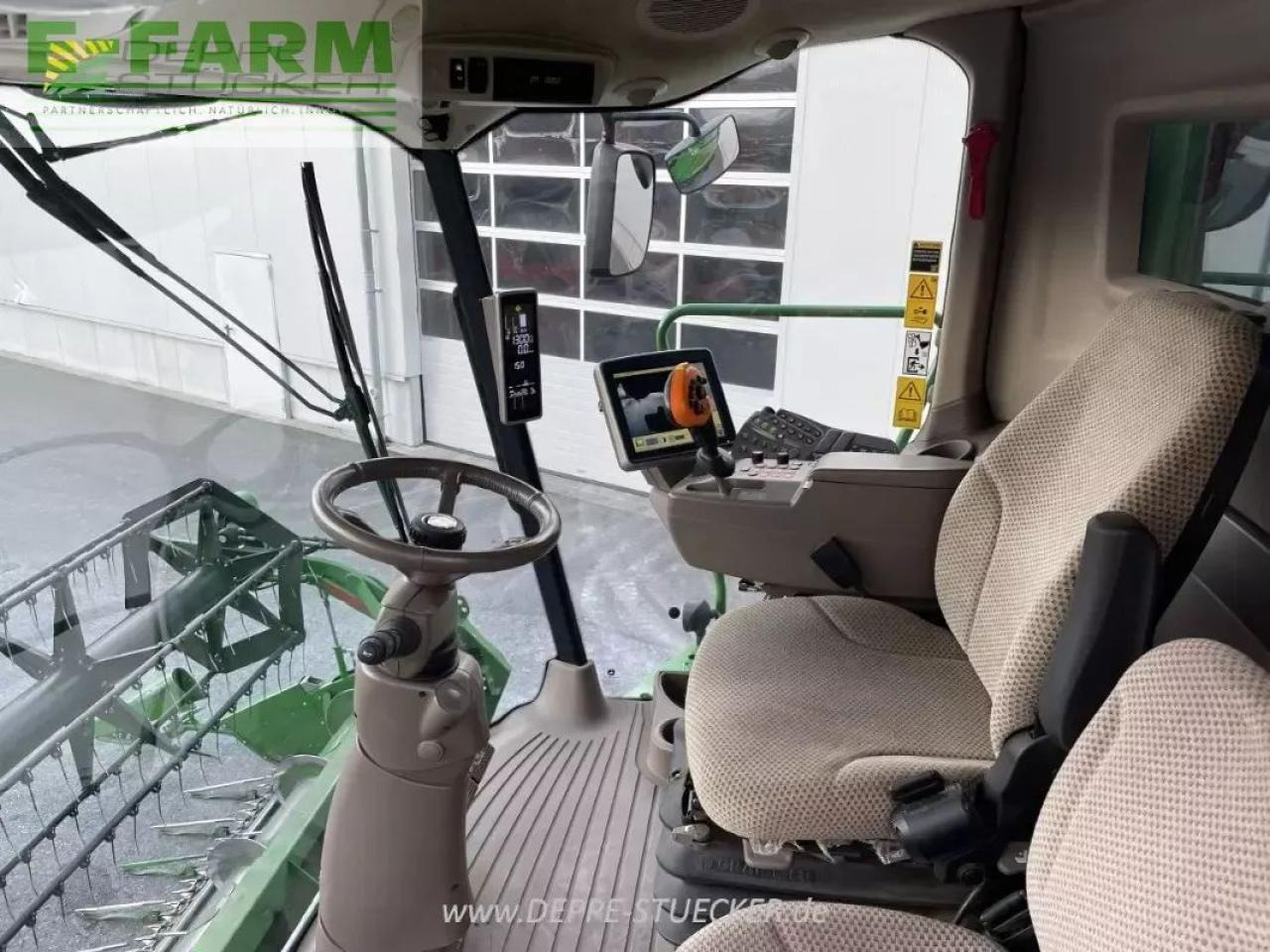 John Deere t550 mit 622r - Зърнокомбайн: снимка 5 John Deere t550 mit 622r - Зърнокомбайн: снимка 5