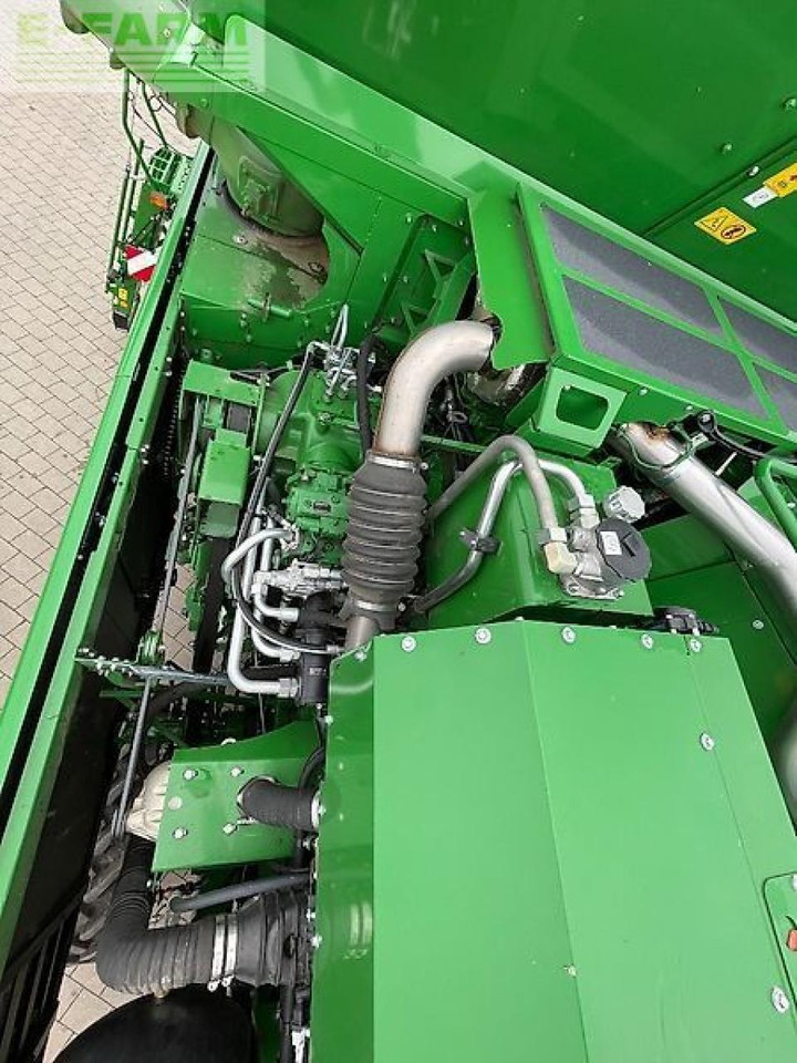 Зърнокомбайн John Deere t560: снимка 19
