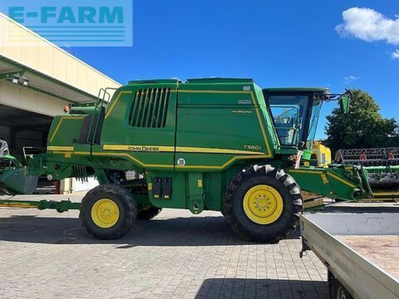 John Deere t560 i hill master - Зърнокомбайн: снимка 2 John Deere t560 i hill master - Зърнокомбайн: снимка 2