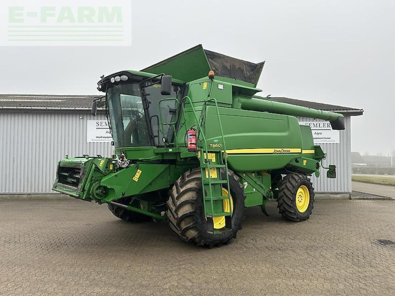 John Deere t660 - Зърнокомбайн: снимка 1 John Deere t660 - Зърнокомбайн: снимка 1