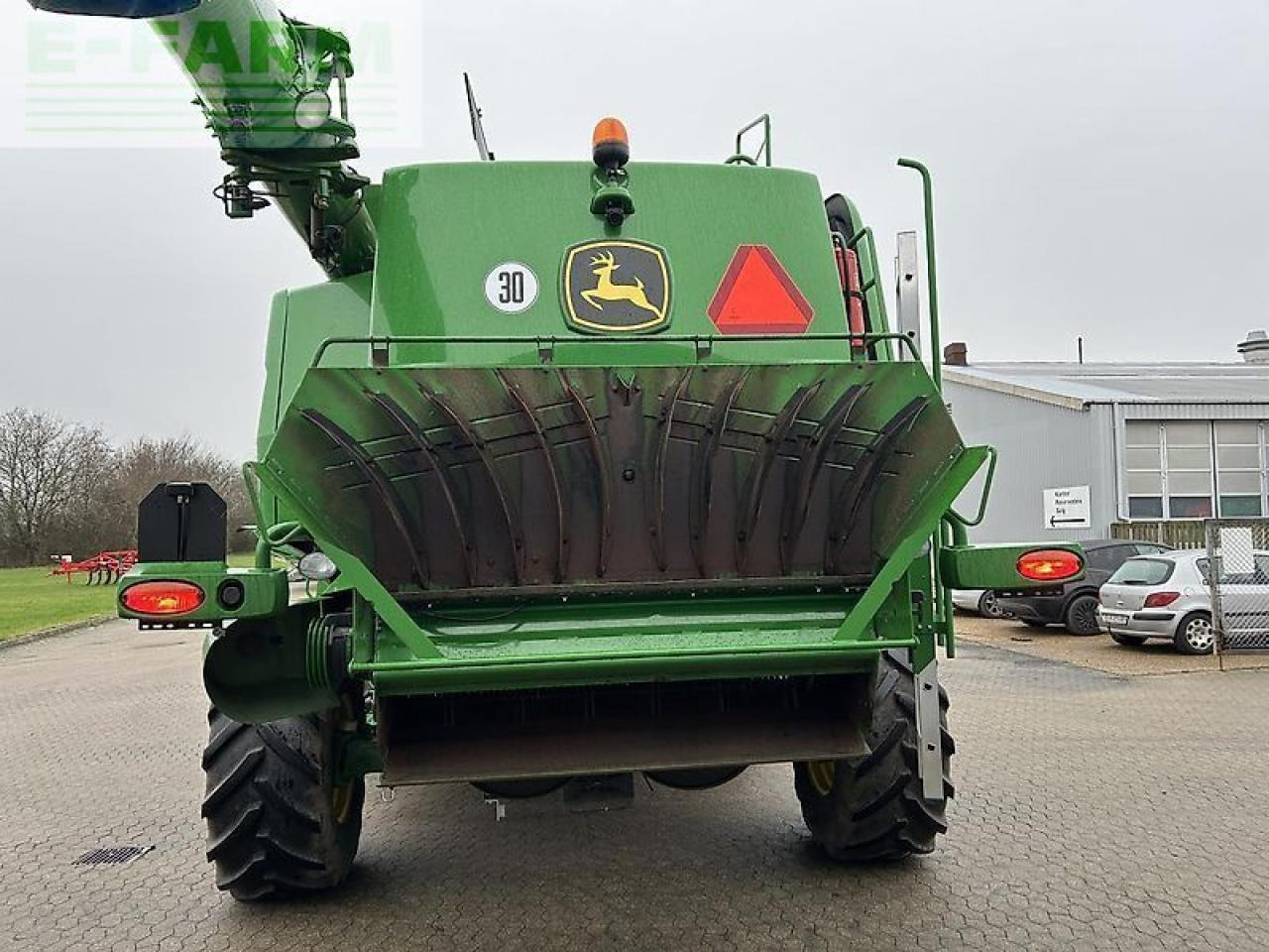 Зърнокомбайн John Deere t670: снимка 13