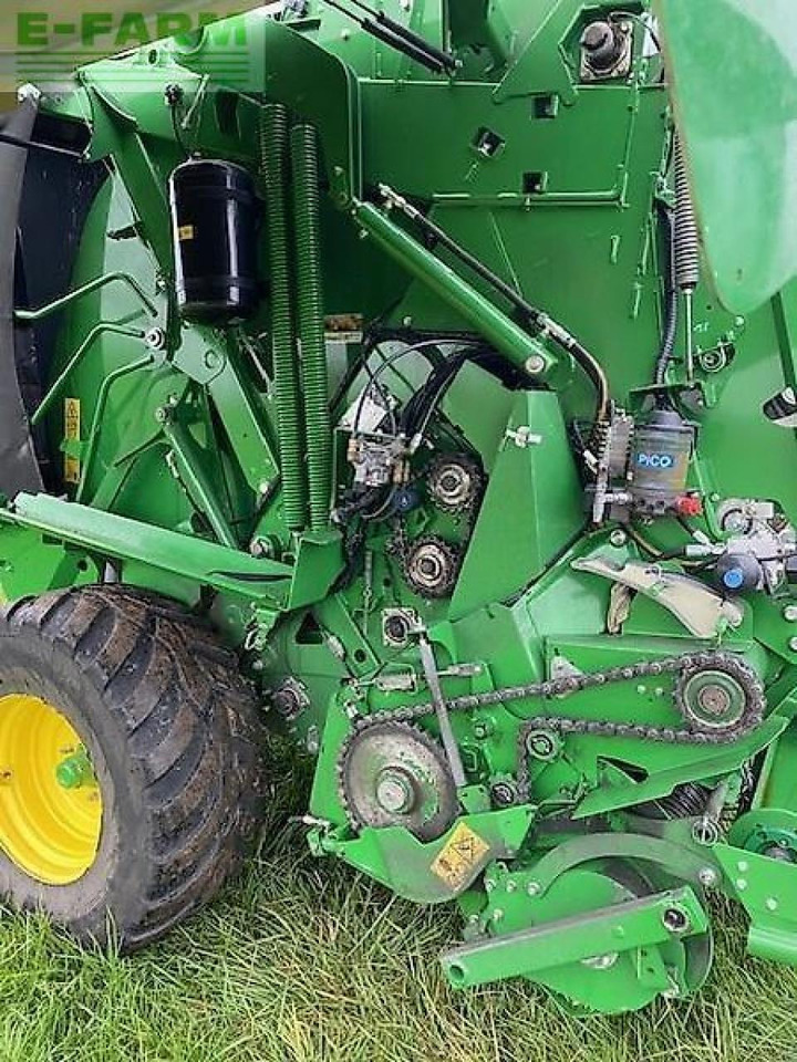 John Deere v 461 r - Сламопреса за квадратни бали: снимка 4 John Deere v 461 r - Сламопреса за квадратни бали: снимка 4