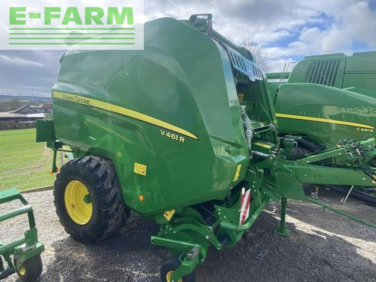 John Deere v461 r - 671 bunde - Сламопреса за квадратни бали: снимка 2 John Deere v461 r - 671 bunde - Сламопреса за квадратни бали: снимка 2