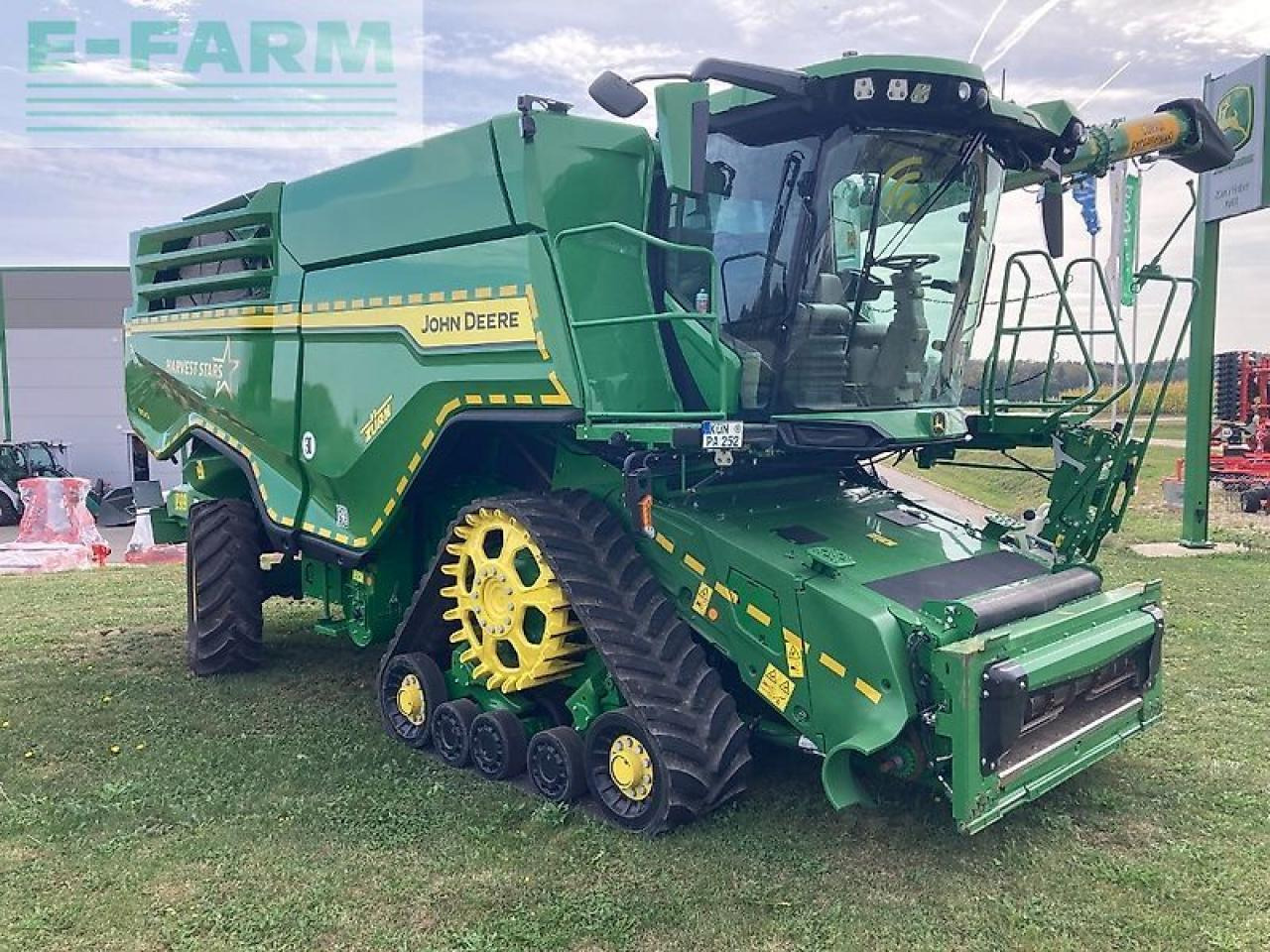 John Deere x9 1100 - Зърнокомбайн: снимка 1 John Deere x9 1100 - Зърнокомбайн: снимка 1