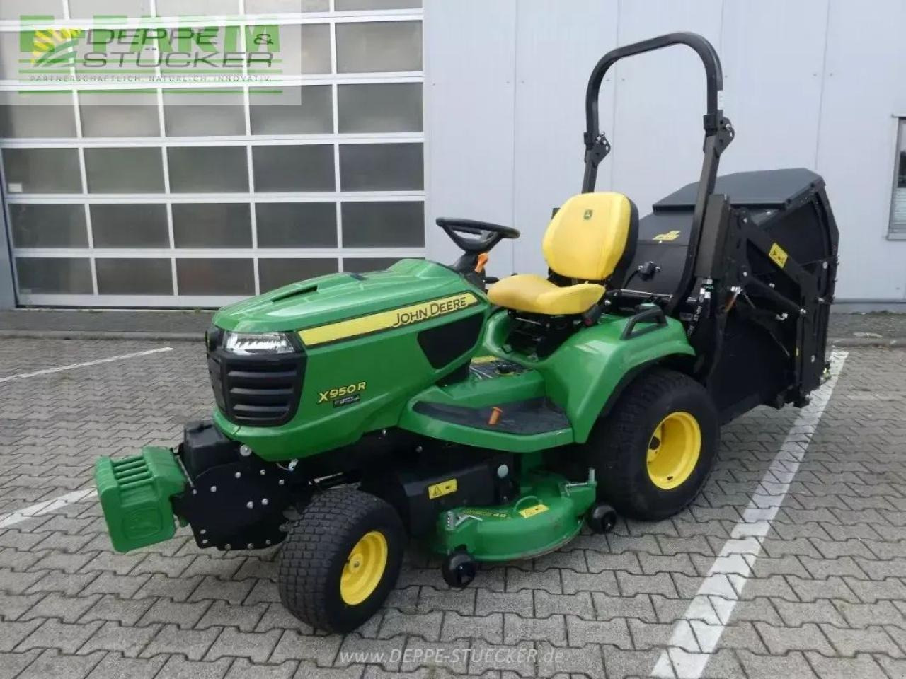 John Deere x950r hochentleerung - Трактор: снимка 5 John Deere x950r hochentleerung - Трактор: снимка 5
