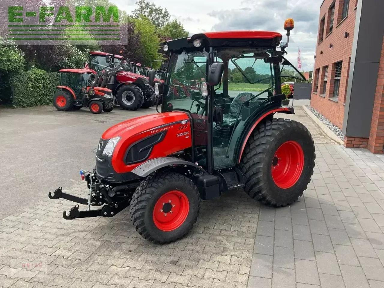 Kioti dk 6020 ch - Трактор: снимка 3 Kioti dk 6020 ch - Трактор: снимка 3