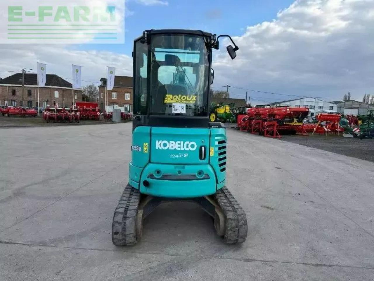 Kobelco sk 25 sr-6e - Мини багер: снимка 3 Kobelco sk 25 sr-6e - Мини багер: снимка 3