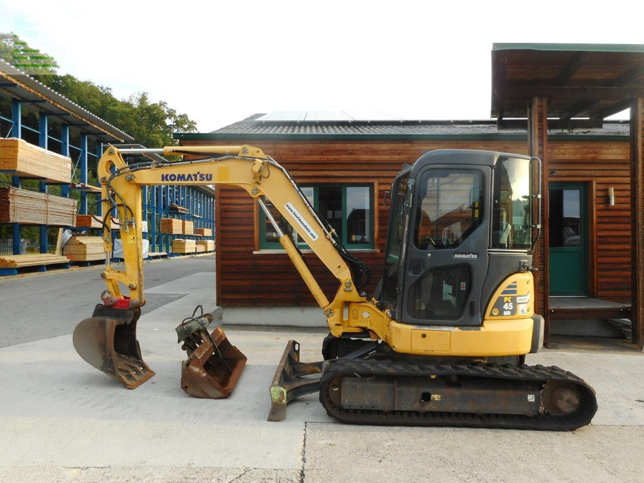 Komatsu pc45mr-3 ( 4.900 kg ) - Мини багер: снимка 1 Komatsu pc45mr-3 ( 4.900 kg ) - Мини багер: снимка 1