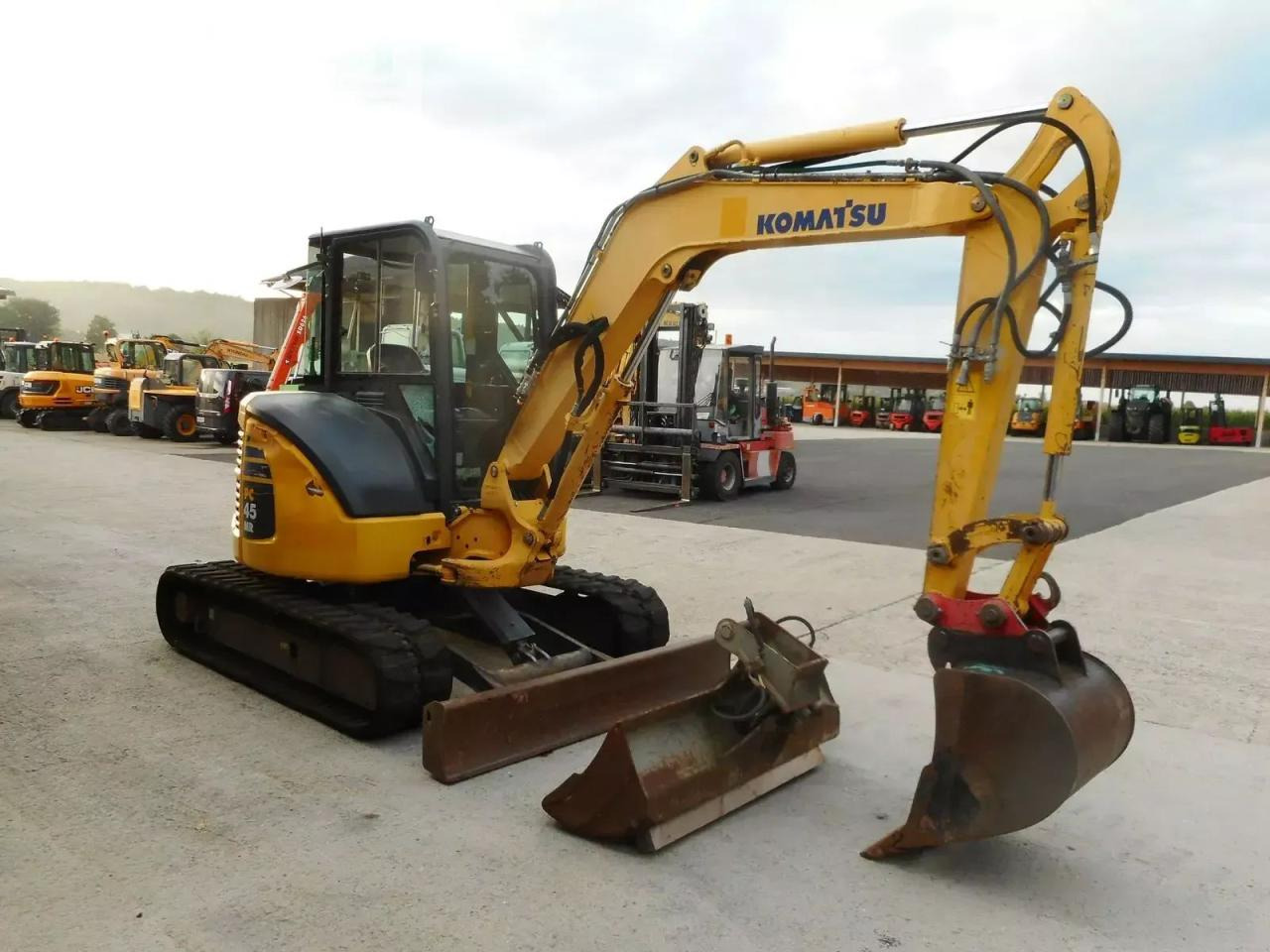 Komatsu pc45mr-3 ( 4.900 kg ) - Мини багер: снимка 5 Komatsu pc45mr-3 ( 4.900 kg ) - Мини багер: снимка 5