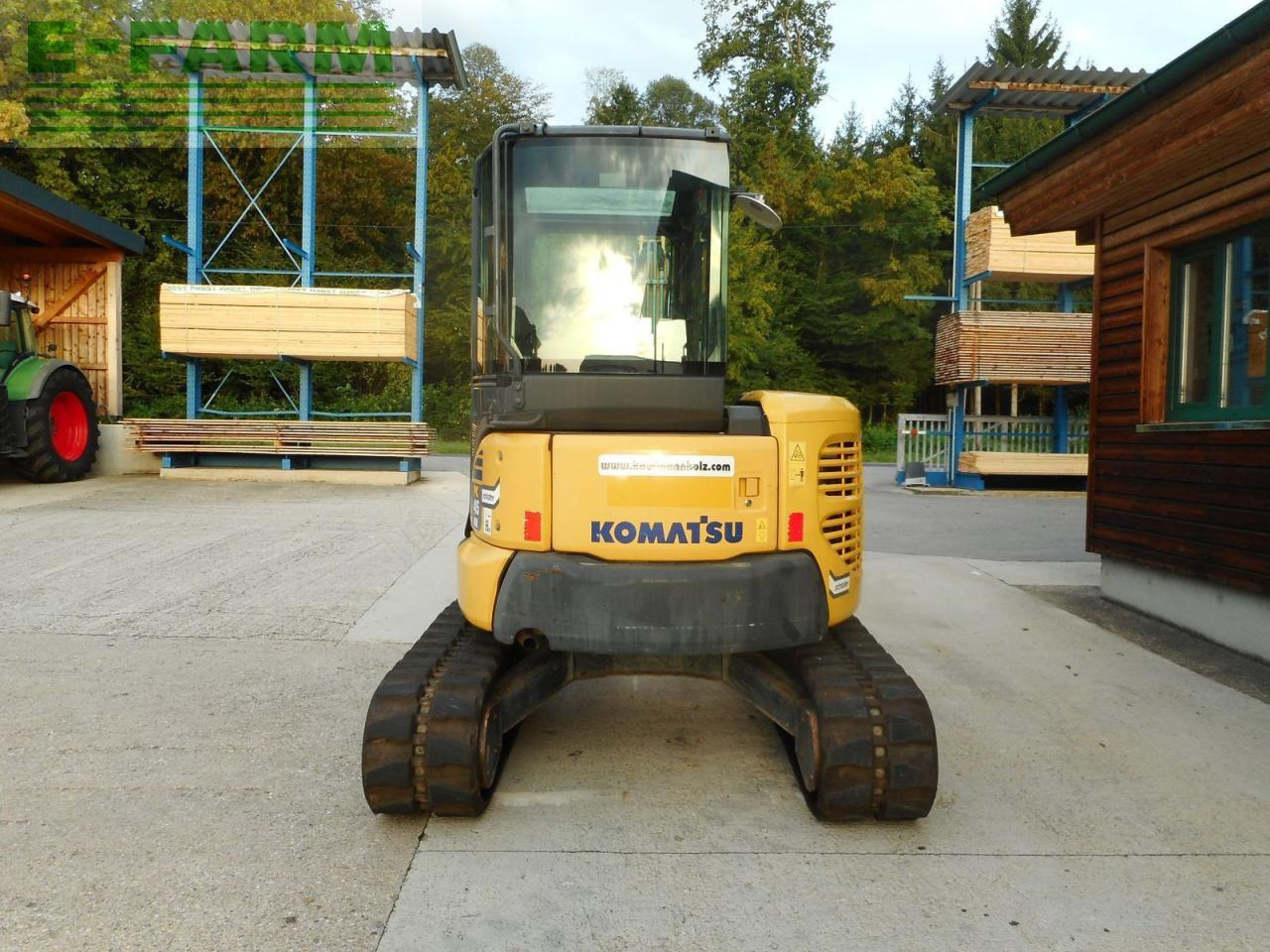 Komatsu pc45mr-3 ( 4.900 kg ) - Мини багер: снимка 3 Komatsu pc45mr-3 ( 4.900 kg ) - Мини багер: снимка 3
