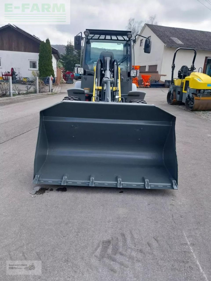 Kramer 5085 - Мини багер: снимка 2 Kramer 5085 - Мини багер: снимка 2