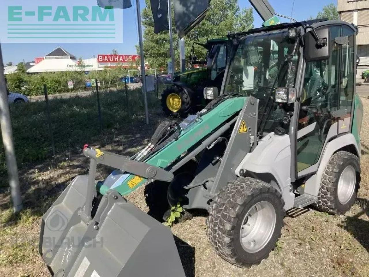 Kramer kl 12.5 - Мини багер: снимка 1 Kramer kl 12.5 - Мини багер: снимка 1