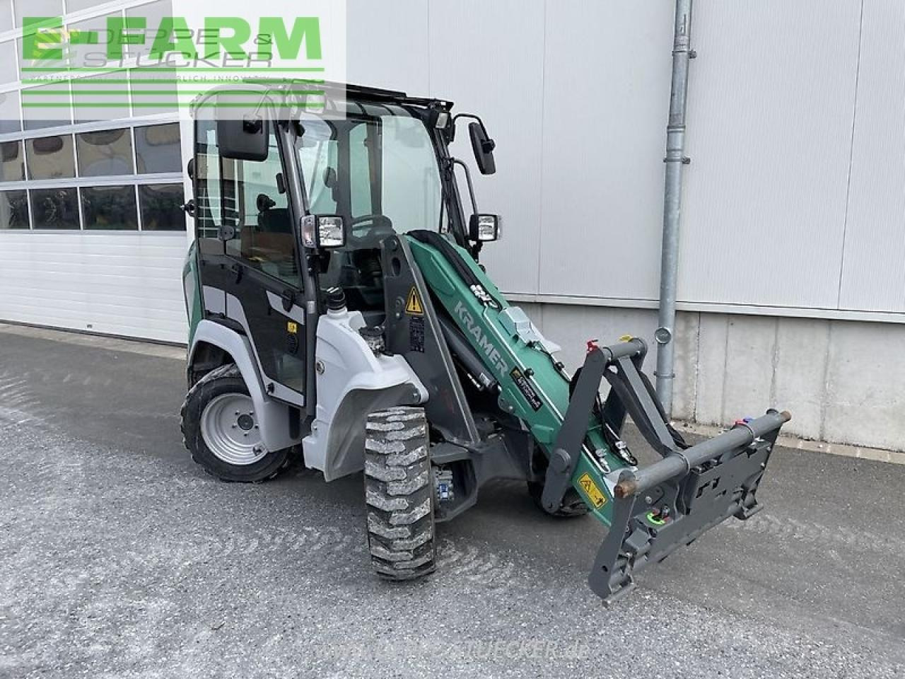 Kramer kl 12.5 - Мини багер: снимка 5 Kramer kl 12.5 - Мини багер: снимка 5