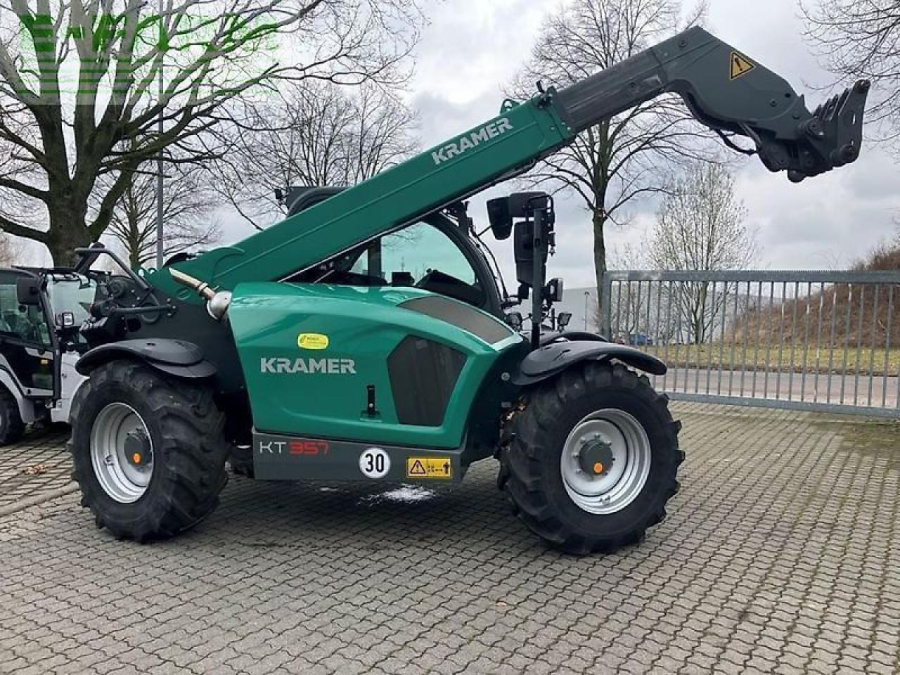 Kramer kt 357 - Телескопичен товарач: снимка 2 Kramer kt 357 - Телескопичен товарач: снимка 2