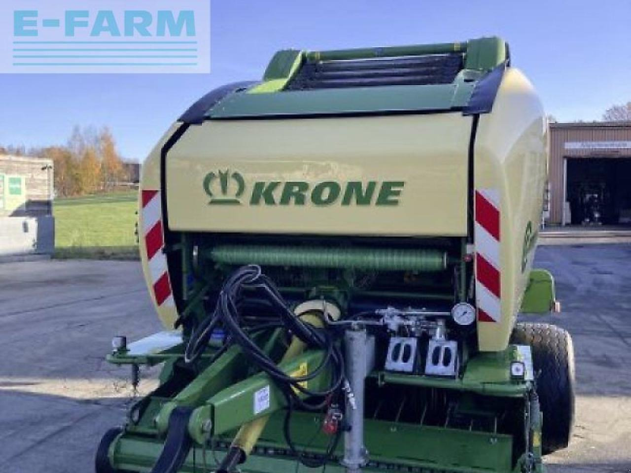 Krone comprima v150 - Сламопреса за квадратни бали: снимка 3 Krone comprima v150 - Сламопреса за квадратни бали: снимка 3