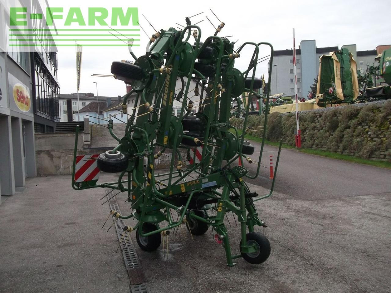Krone kw 11.22/10 - Гребло/ Сенообръщачка: снимка 2 Krone kw 11.22/10 - Гребло/ Сенообръщачка: снимка 2