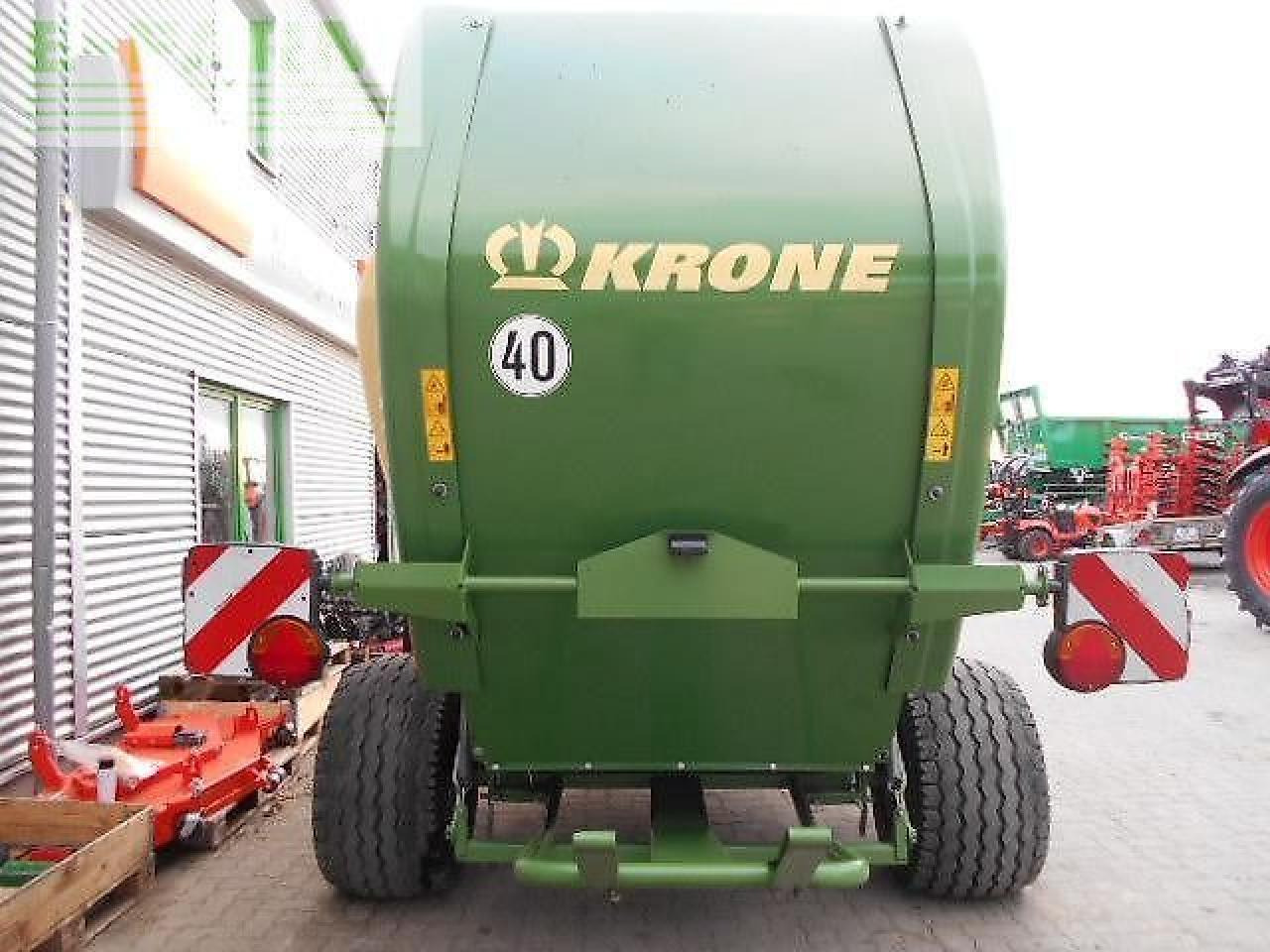 Krone rundballenpresse comprima v180xc - Сламопреса за квадратни бали: снимка 2 Krone rundballenpresse comprima v180xc - Сламопреса за квадратни бали: снимка 2