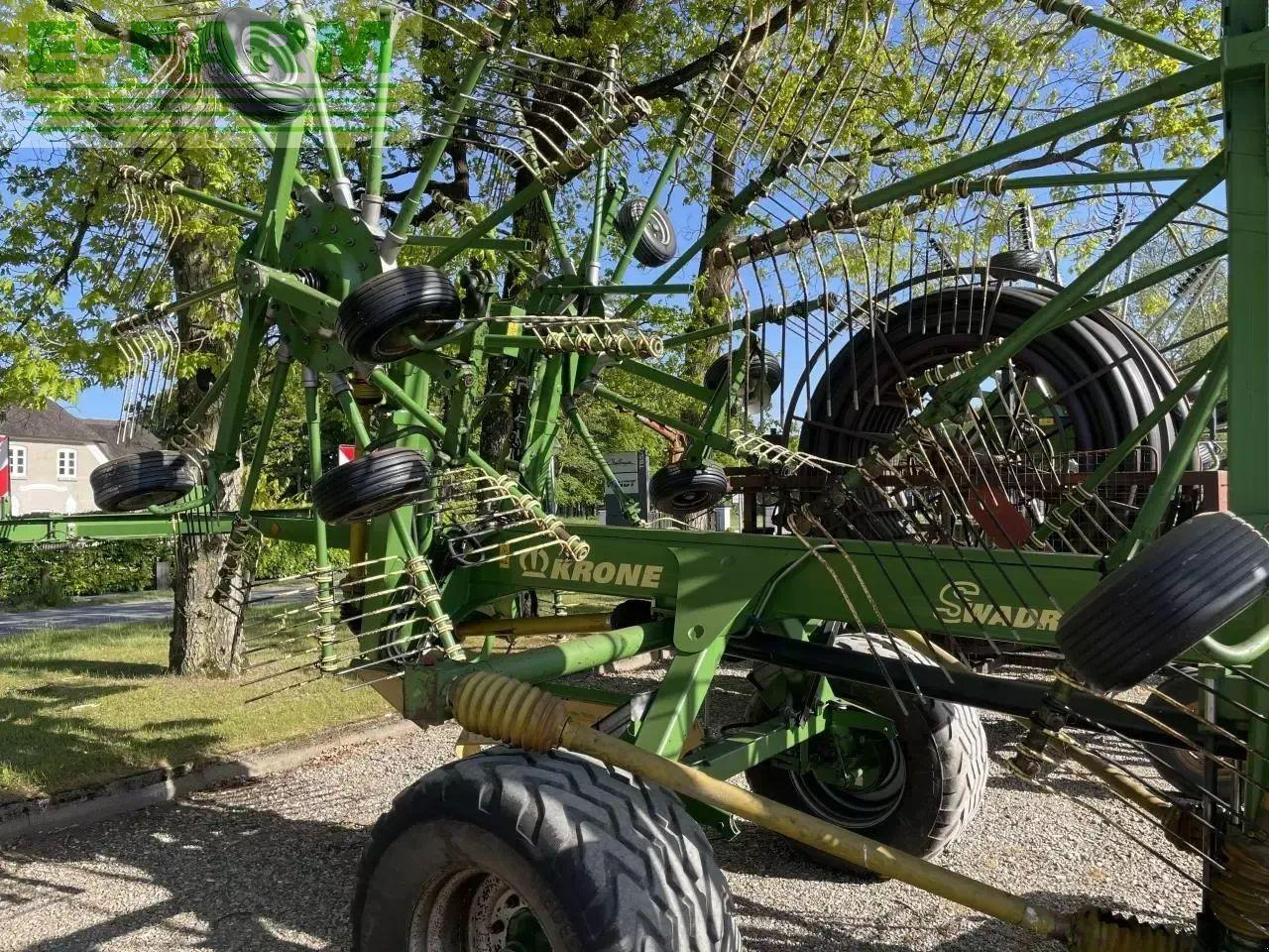 Krone swadro 1400 - Гребло/ Сенообръщачка: снимка 5 Krone swadro 1400 - Гребло/ Сенообръщачка: снимка 5