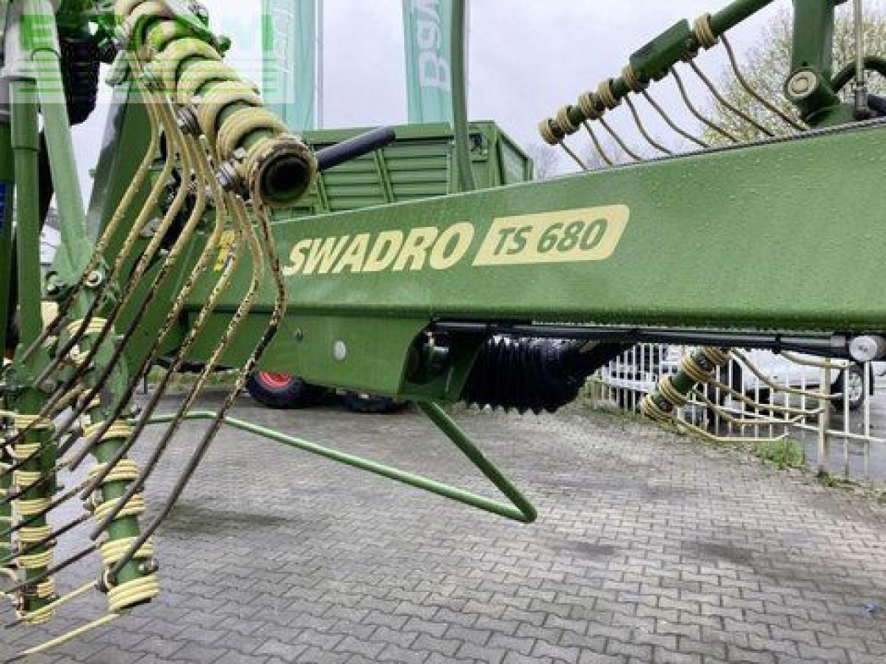 Krone swadro ts 680 - Гребло/ Сенообръщачка: снимка 5 Krone swadro ts 680 - Гребло/ Сенообръщачка: снимка 5