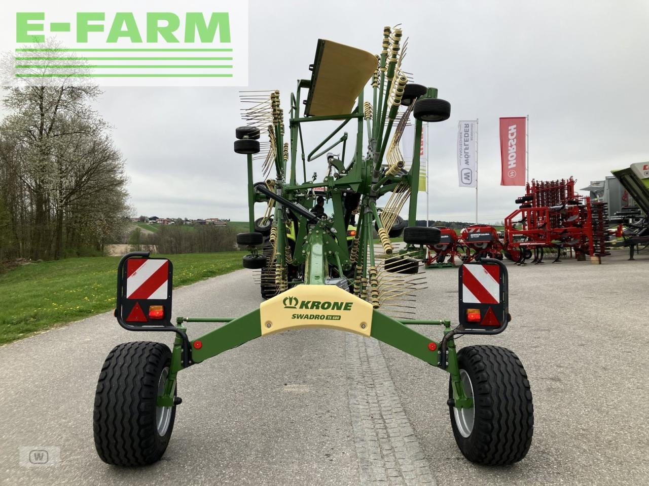 Krone swadro ts 680 - Гребло/ Сенообръщачка: снимка 4 Krone swadro ts 680 - Гребло/ Сенообръщачка: снимка 4