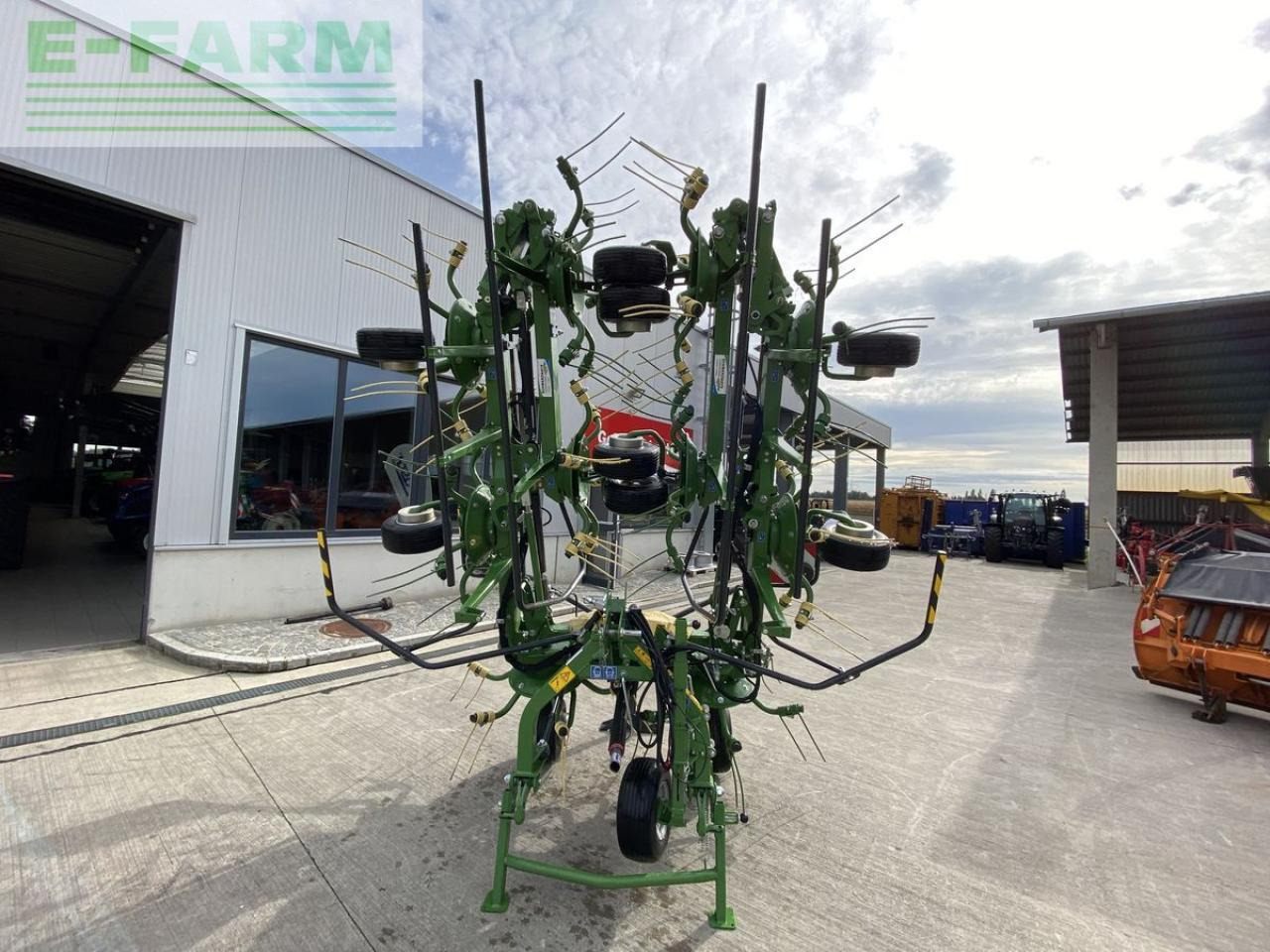 Krone vendro 1120 kw 103-25 - Гребло/ Сенообръщачка: снимка 2 Krone vendro 1120 kw 103-25 - Гребло/ Сенообръщачка: снимка 2