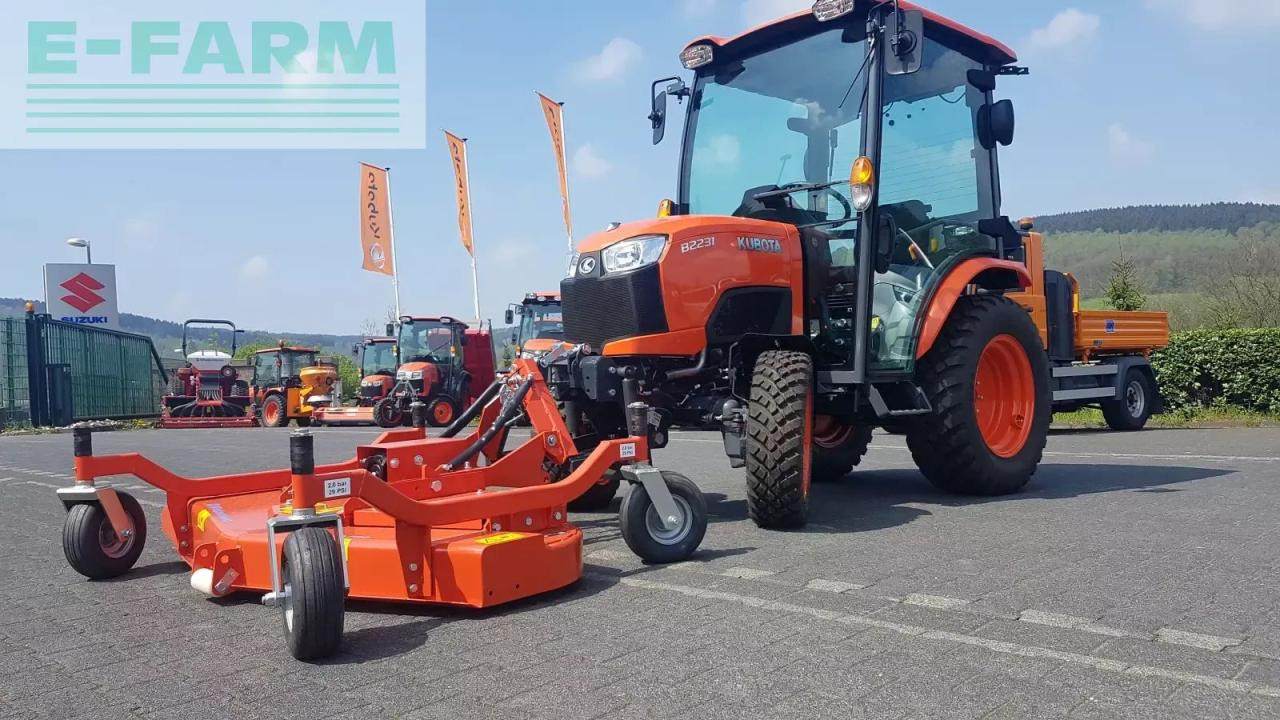 Kubota b2-231h cab ab 0,99% - Трактор: снимка 4 Kubota b2-231h cab ab 0,99% - Трактор: снимка 4