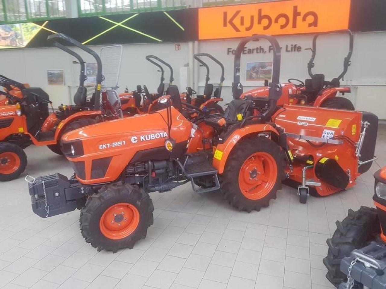 Kubota b2-261 hydrostat - Трактор: снимка 1 Kubota b2-261 hydrostat - Трактор: снимка 1