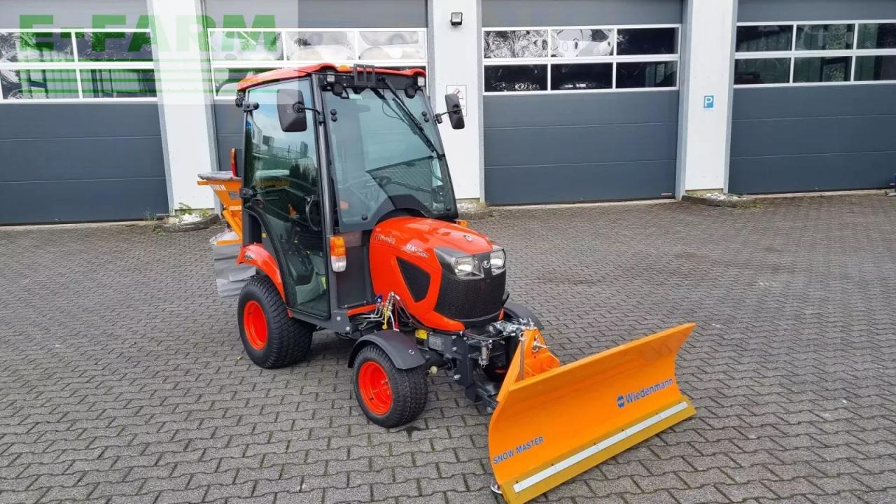 Kubota bx 261 winterdienst - Трактор: снимка 4 Kubota bx 261 winterdienst - Трактор: снимка 4