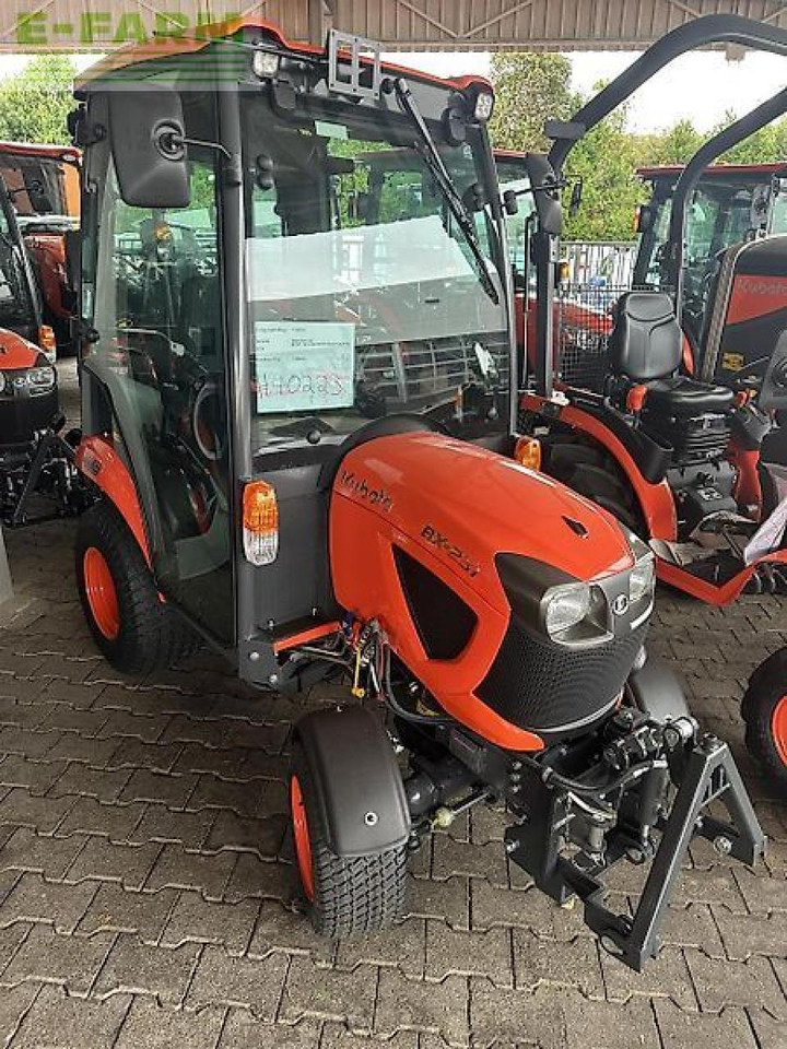 Kubota bx231 cab winter fz - Трактор: снимка 1 Kubota bx231 cab winter fz - Трактор: снимка 1