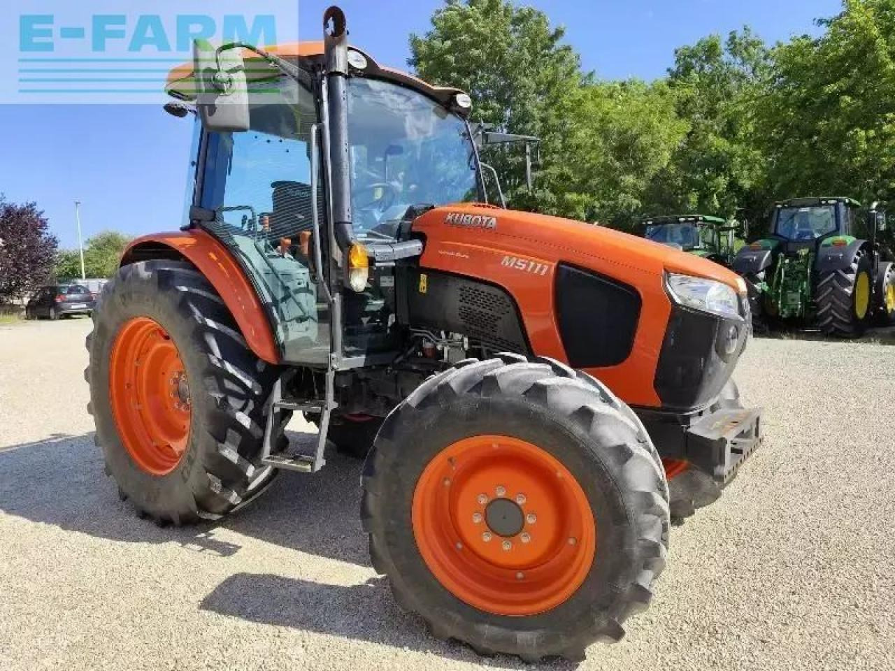 Kubota m 5111 - Трактор: снимка 2 Kubota m 5111 - Трактор: снимка 2