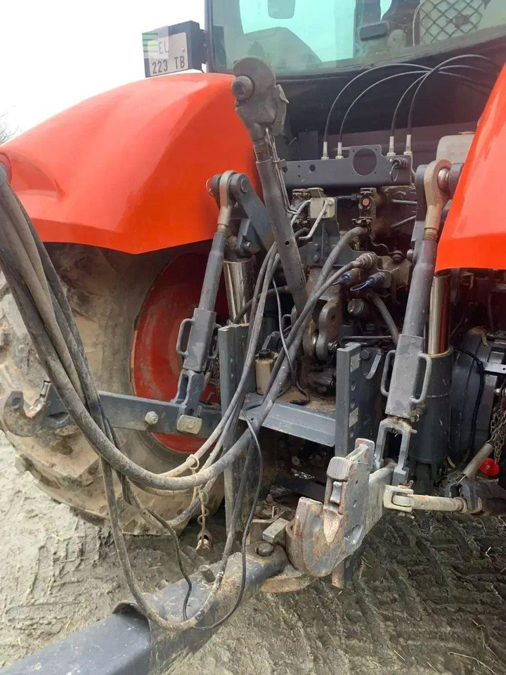 Трактор Kubota m7131: снимка 6