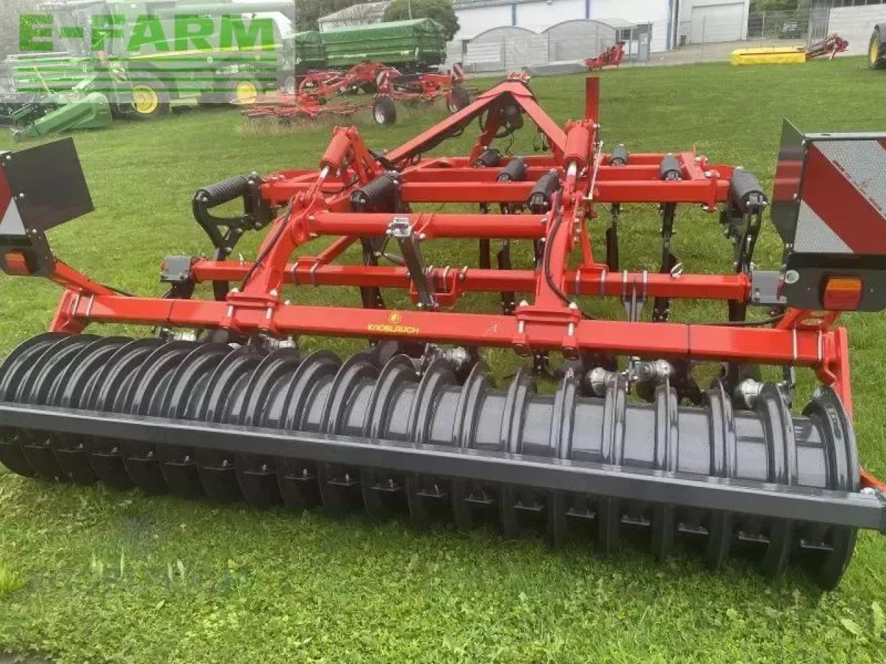 Kuhn cultimer l300 ns - Култиватор: снимка 4 Kuhn cultimer l300 ns - Култиватор: снимка 4