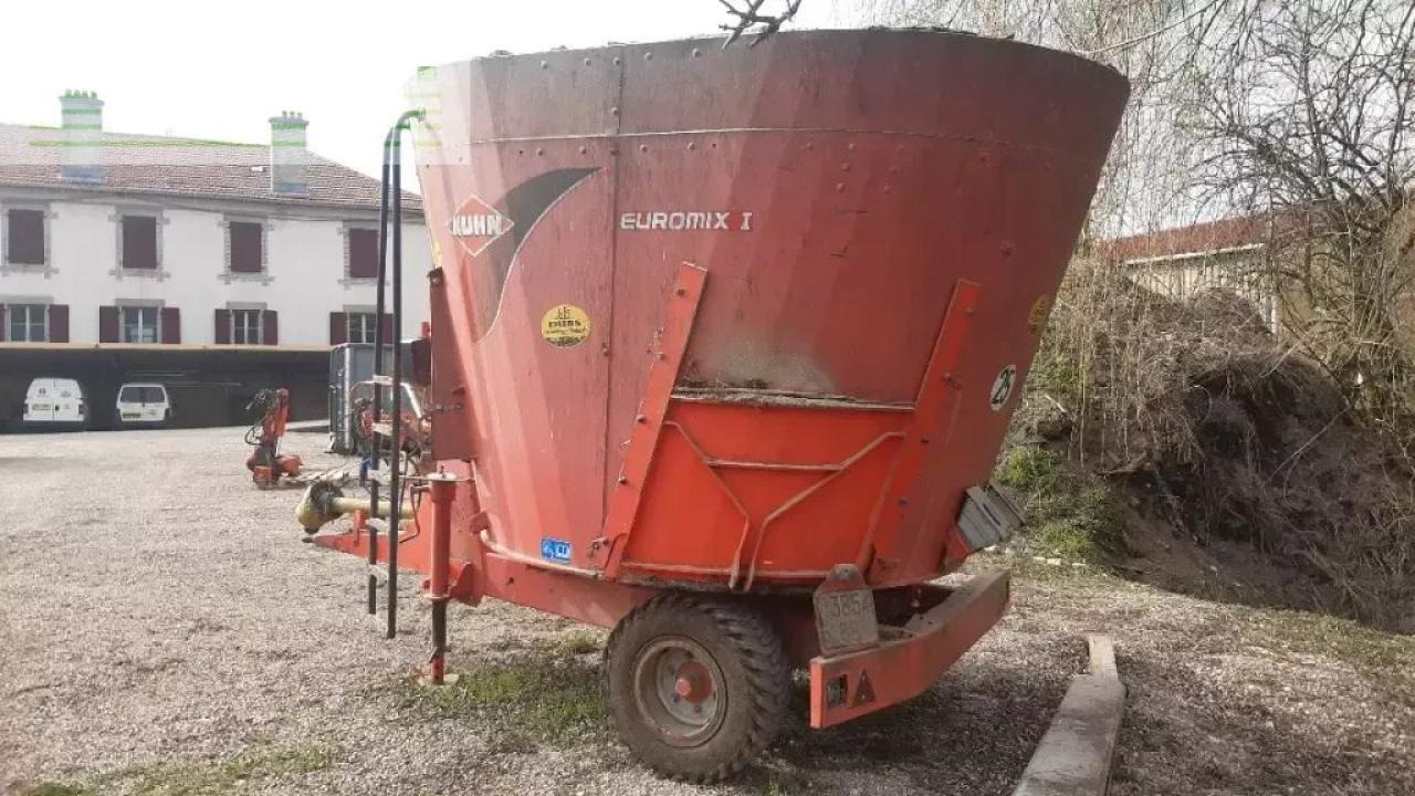 Kuhn euromix 1070 - Техника за животновъдство: снимка 3 Kuhn euromix 1070 - Техника за животновъдство: снимка 3
